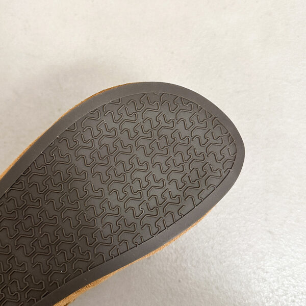 Zhongxin Yizu & D717